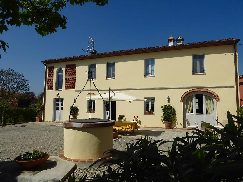 Casa Vacanze Villa Cerine アルトパーショ 0*,  イタリア